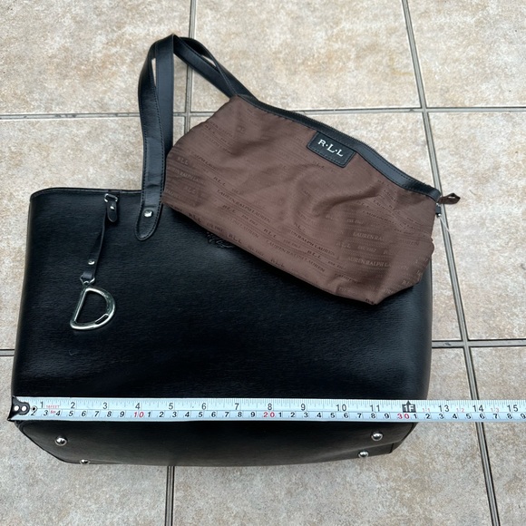 Ralph Lauren Oversize Black Leather Tote - Picture 9 of 16